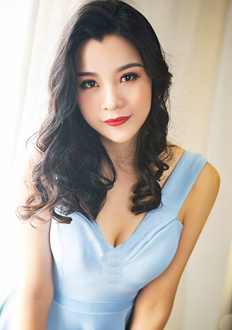 Most gorgeous profiles: Caini from Guiyang, dating Thai member