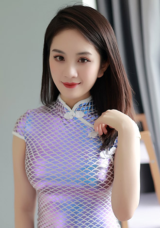 Date the member of your dreams: Asian member Wen Wen from Chongqing