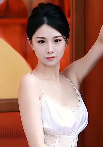 Gorgeous member profiles: Meng from Zhengzhou, Asian member name