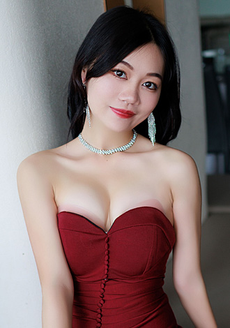 Date the member of your dreams: Thai member Xiaoting from Wuhan