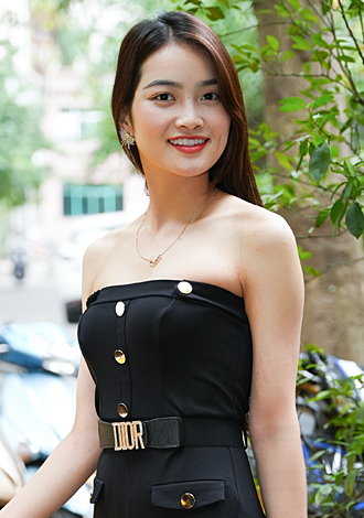 Gorgeous profiles pictures: LANG THUY（yaya） from Thanh Hoa, member , Asian, attractive