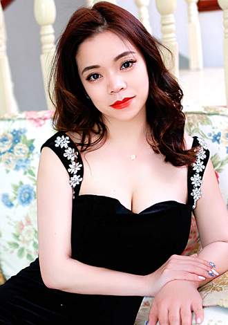 Date the member of your dreams: beautiful Asian member Yan from Hong Kong